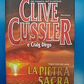 Cover Art for 9788830424159, La pietra sacra by Clive Cussler