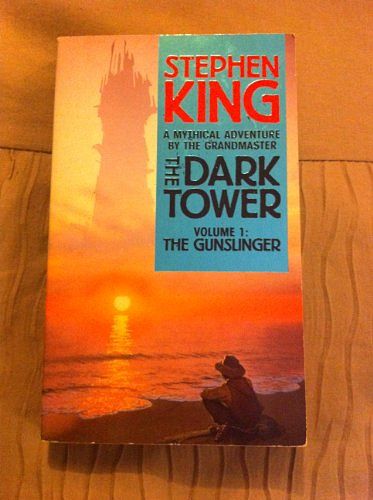 Cover Art for 9780747401001, The Dark Tower: The Gunslinger v. 1 by Stephen King