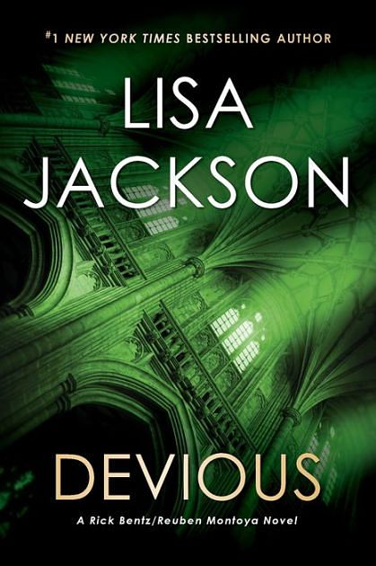 Cover Art for 9781469245614, Devious by Lisa Jackson