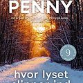 Cover Art for 9788740068184, Hvor lyset slipper ind by Louise Penny