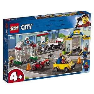 Cover Art for 5702016370522, Garage Centre Set 60232 by LEGO