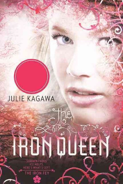 Cover Art for 9780606232586, The Iron Queen by Julie Kagawa