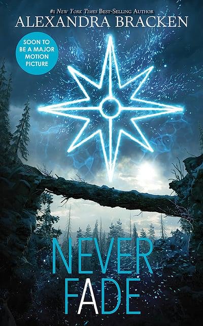 Cover Art for 9781491548950, Never Fade (Darkest Minds) by Alexandra Bracken