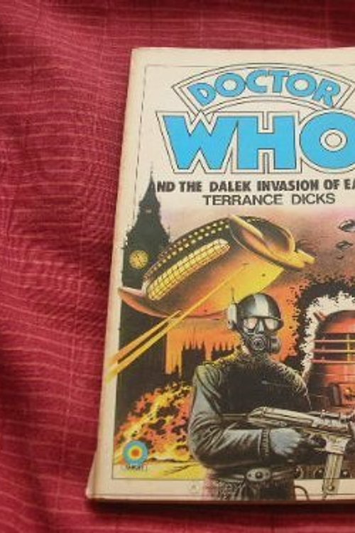 Cover Art for 9780426112440, Doctor Who and the Dalek Invasion of Earth by Terrance Dicks