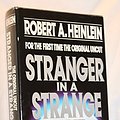 Cover Art for 9780848805227, Stranger in a Strange Land by Robert A Heinlein