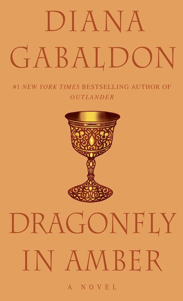 Cover Art for 9780440335184, Dragonfly in Amber Dragonfly in Amber by Diana Gabaldon