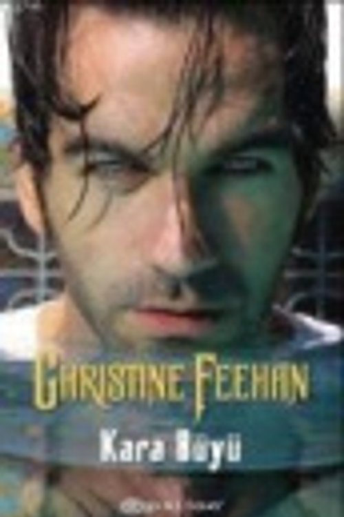 Cover Art for 9789944825702, Kara Büyü by Christine Feehan