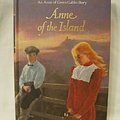 Cover Art for 9780448403113, Anne of the Island (Illustrated Junior Library) by L. M. Montgomery