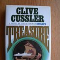 Cover Art for 9780671626136, Treasure (Dirk Pitt Adventure) by Clive Cussler