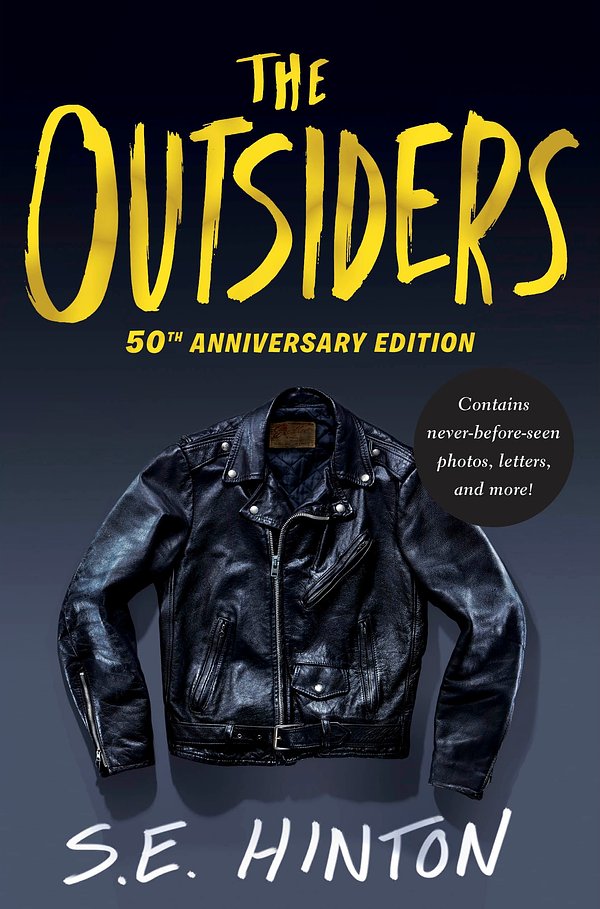 Cover Art for 9780425288290, The Outsiders 50th Anniversary Edition by S.e. Hinton