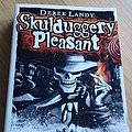 Cover Art for 9780007254415, Skulduggery Pleasant by Derek Landy