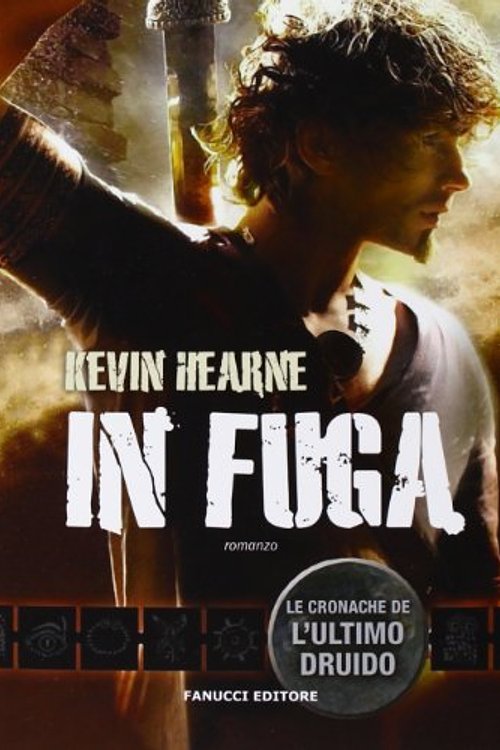 Cover Art for 9788834722763, In fuga by Kevin Hearne