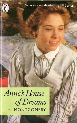 Cover Art for 9780140325690, Anne's House of Dreams (Puffin Books) by L M. Montgomery