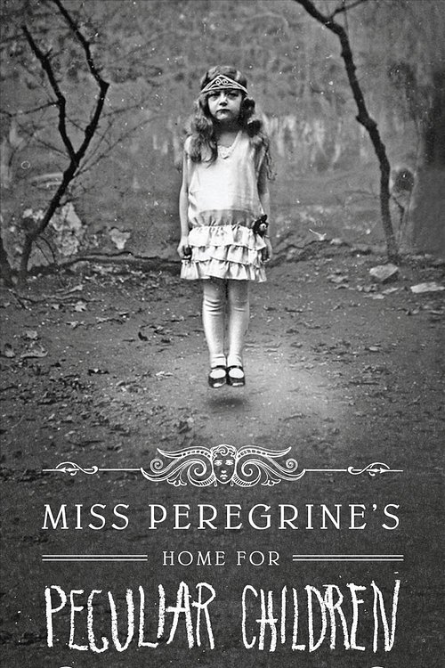 Cover Art for 9781410450234, Miss Peregrine's Home for Peculiar Children by Ransom Riggs