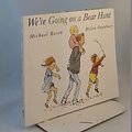 Cover Art for 9780673805348, We're Going on a Bear Hunt by Michael Rosen, Helen Oxenbury