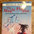 Cover Art for 9780590132053, The Magic Finger by Roald Dahl