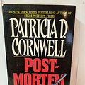 Cover Art for 9780380710218, Post-mortem by Patricia Daniels Cornwell