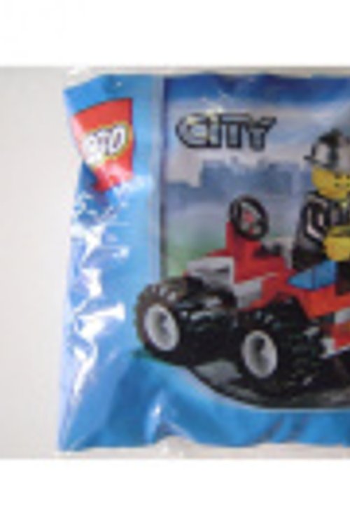 Cover Art for 5702014695474, Fire Chief Set 30010 by Lego