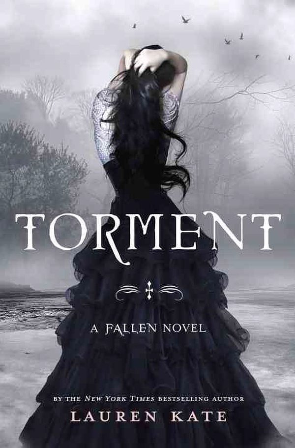 Cover Art for 9780385739146, Torment by Lauren Kate