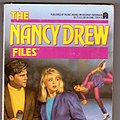 Cover Art for 9780671730741, CUTTING EDGE (NANCY DREW FILES 70) by Carolyn Keene