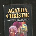 Cover Art for 9788427285408, CADAVER EN LA BIBLIOTECA - UN by Agatha Christie