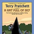 Cover Art for B000CDG85G, A Hat Full of Sky by Terry Pratchett