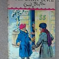 Cover Art for 9780861635368, Fun for the Secret Seven by Enid Blyton