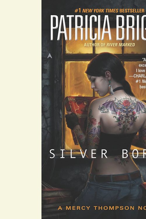 Cover Art for 9781101192566, Silver Borne by Patricia Briggs, Lorelei King