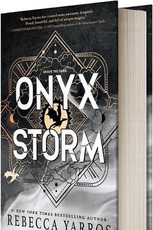 Cover Art for 9781649377159, Onyx Storm by Rebecca Yarros
