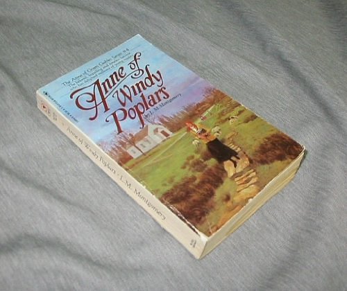 Cover Art for 9780553149944, Anne of Windy Poplars by Lucy Maud Montgomery