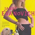 Cover Art for 9780333903230, Hot Six by Janet Evanovich