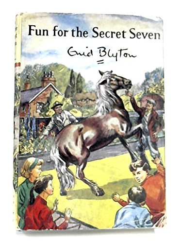 Cover Art for 9780340034057, Fun for the Secret Seven by Blyton Enid