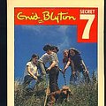 Cover Art for 9780340104279, Secret Seven Win Through by Enid Blyton