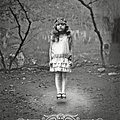 Cover Art for 9781594746062, Miss Peregrine's Home for Peculiar Children by Ransom Riggs