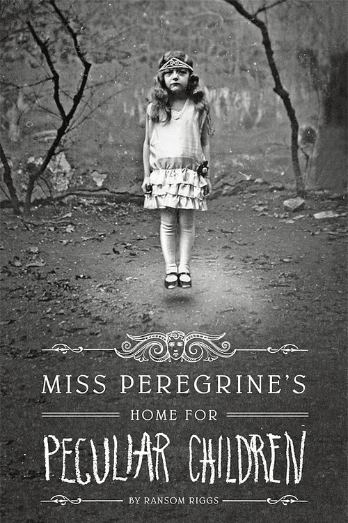 Cover Art for 9781594746062, Miss Peregrine's Home for Peculiar Children by Ransom Riggs