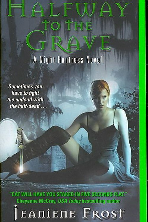 Cover Art for 9780061245084, Halfway to the Grave by Jeaniene Frost