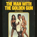 Cover Art for 9780451062086, The Man with the Golden Gun by Ian Fleming