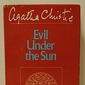 Cover Art for 9780396087014, Evil Under the Sun by Agatha Christie