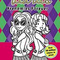 Cover Art for B01CD88FMQ, Dork Diaries: Frenemies Forever by Rachel Renee Russell