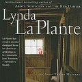 Cover Art for 9781416586661, Clean Cut by La Plante, Lynda