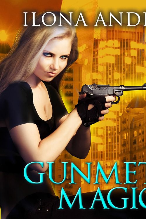 Cover Art for 9781452675145, Gunmetal Magic by Ilona Andrews