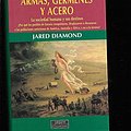 Cover Art for 9788483061145, Armas, gérmenes y acero by Diamond Jared